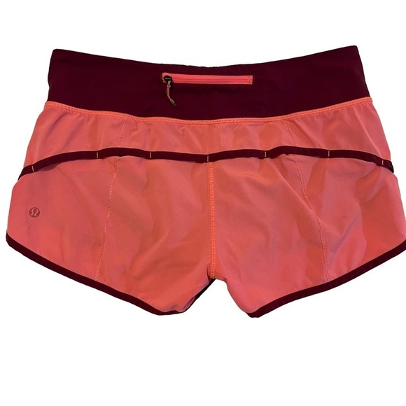 Lululemon Athletic Running Shorts 2.5 Size 6 - Picture 5 of 10